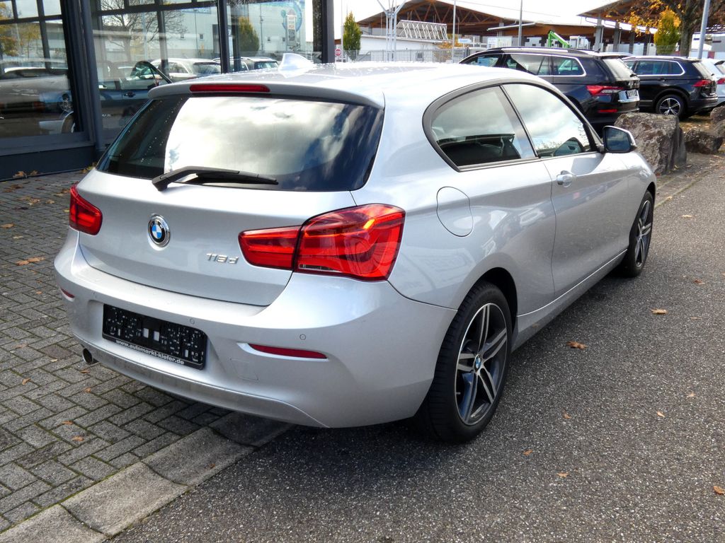BMW 118 2016