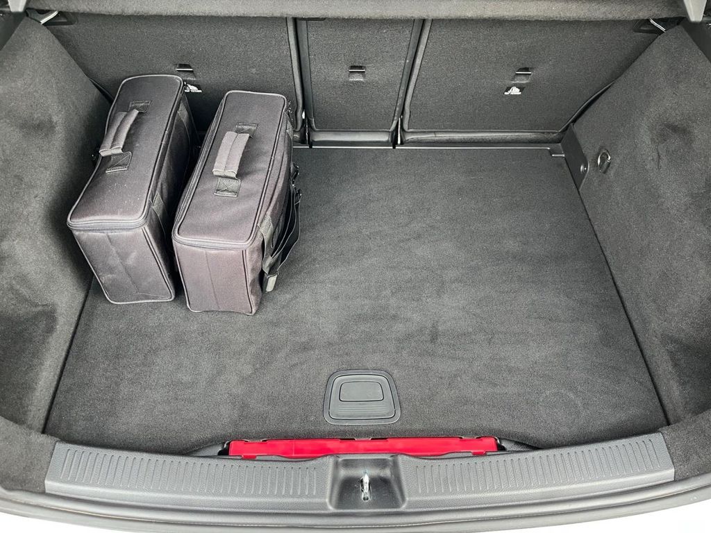 Mercedes-Benz B 250 2022