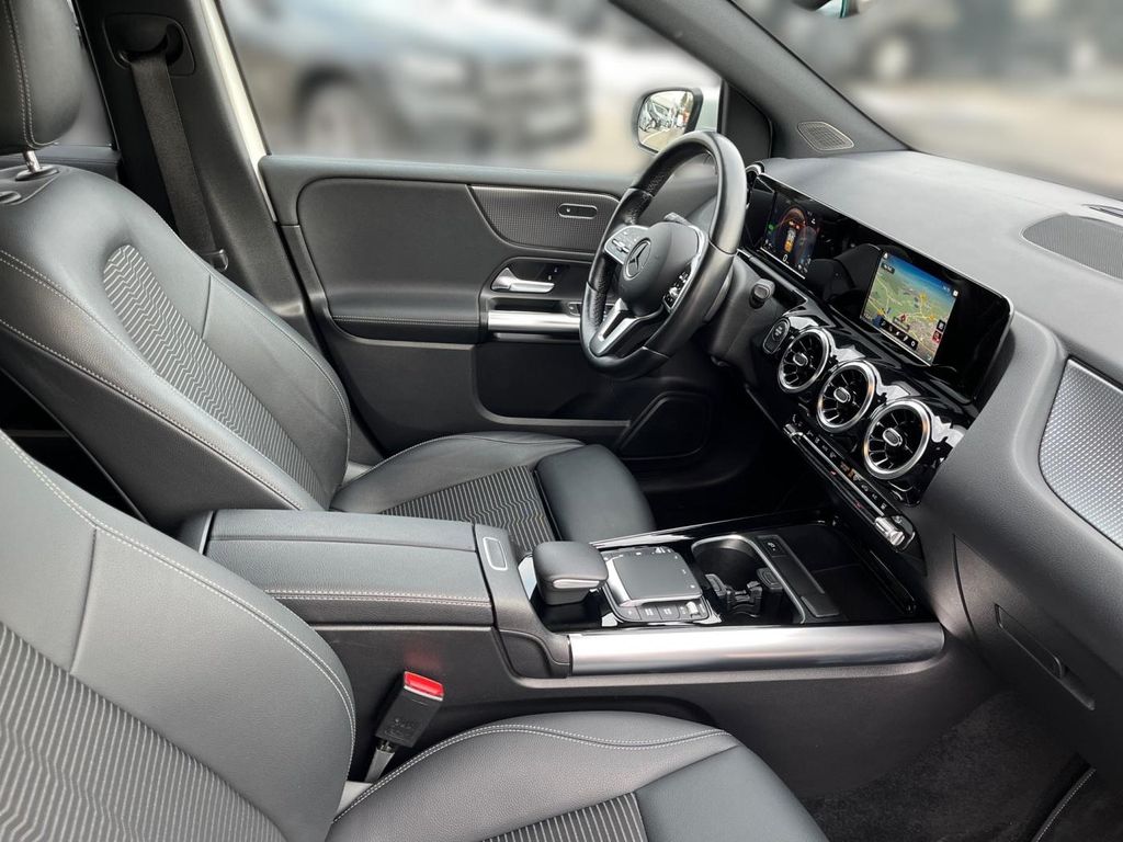 Mercedes-Benz B 250 2022
