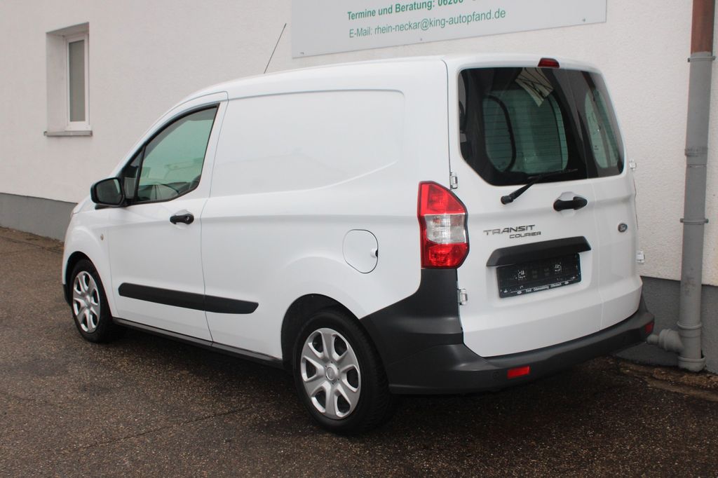 Ford Transit Courier 2021