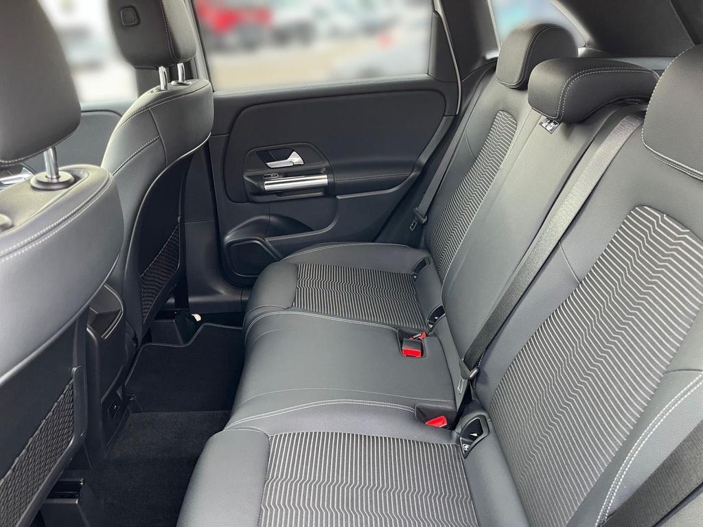 Mercedes-Benz B 250 2022