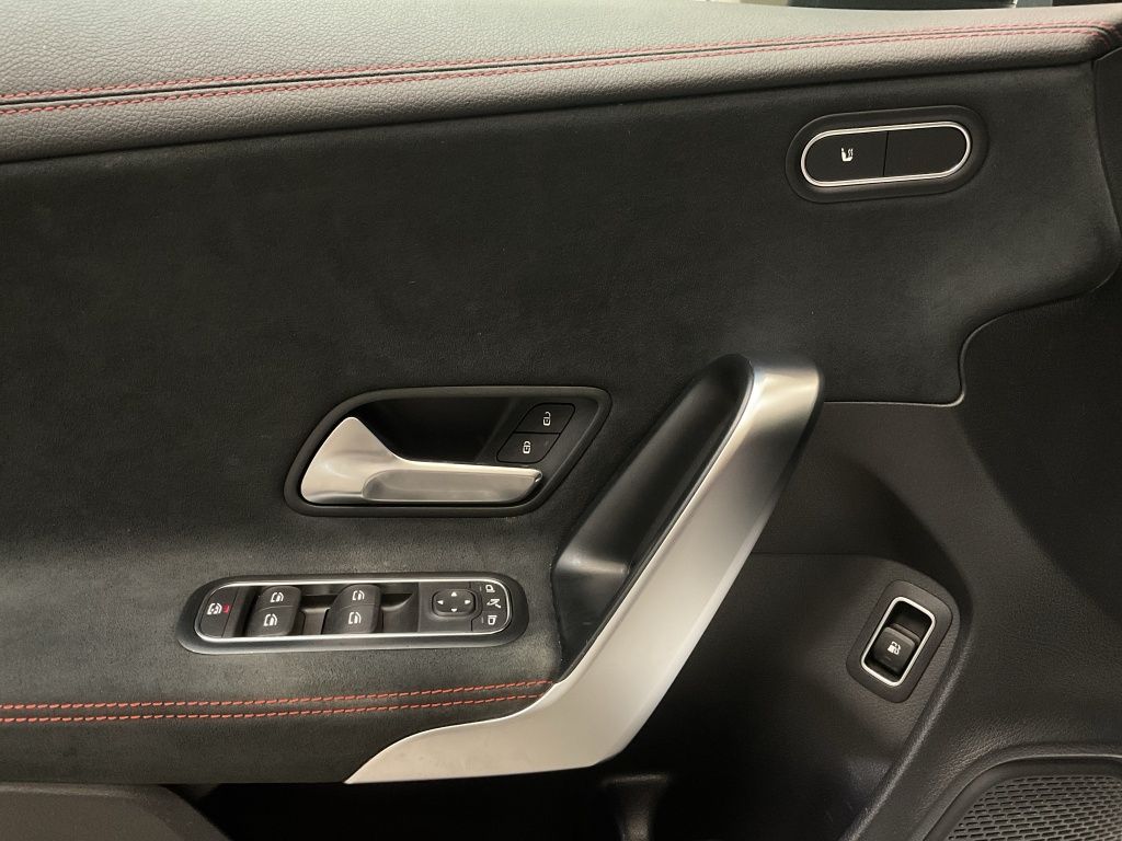 Mercedes-Benz CLA 250 2022