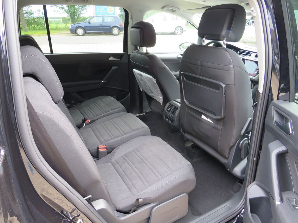 Volkswagen Touran 2023