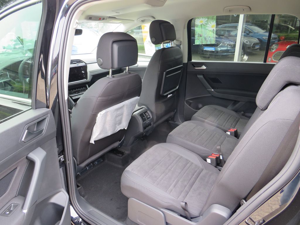 Volkswagen Touran 2023