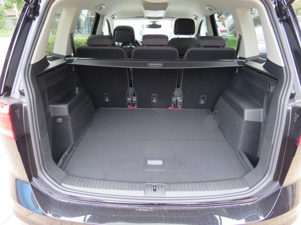 Volkswagen Touran 2023