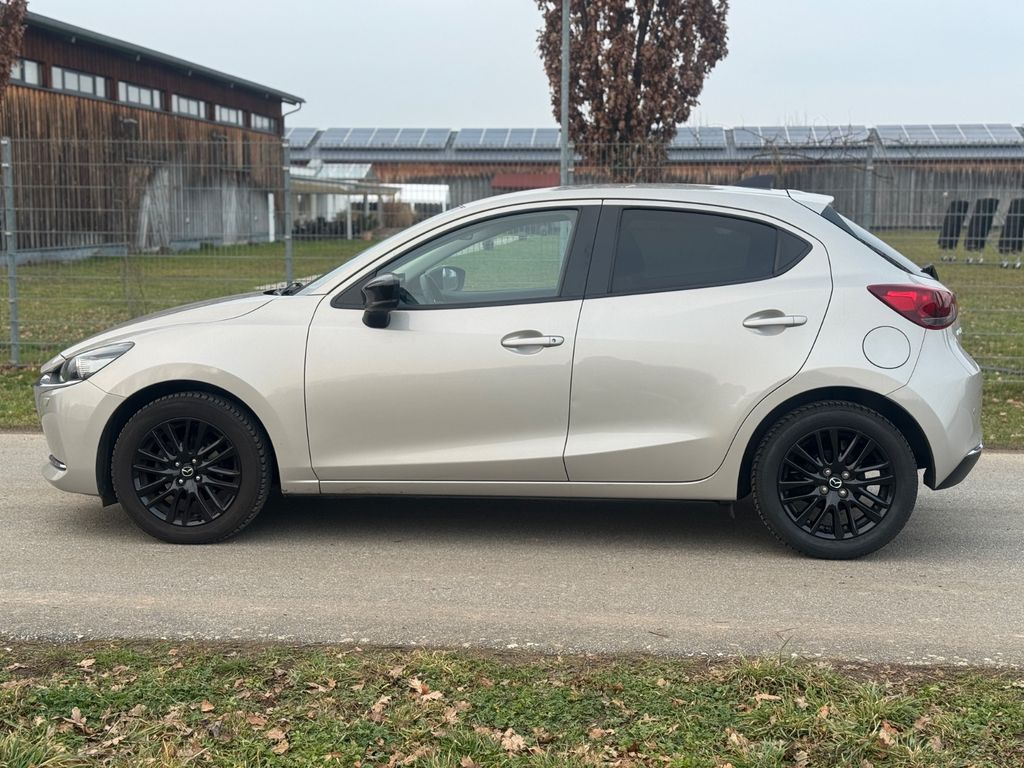 Mazda 2 2022