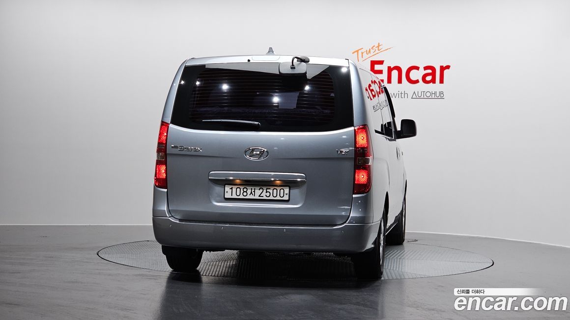 Hyundai Starex 2019