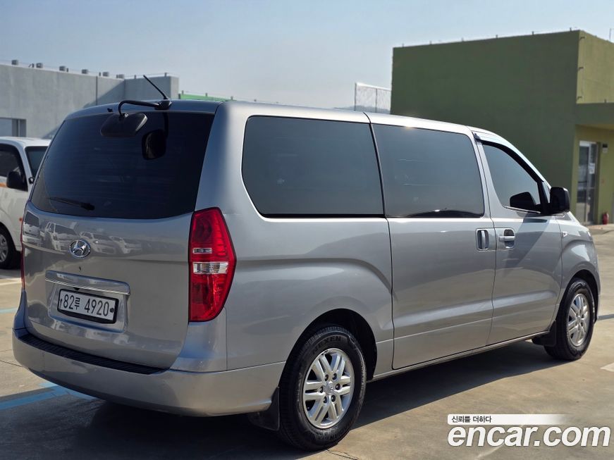 Hyundai Starex 2020