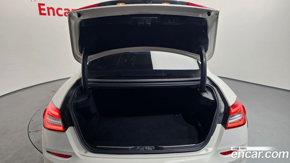 Maserati Quattroporte 2016