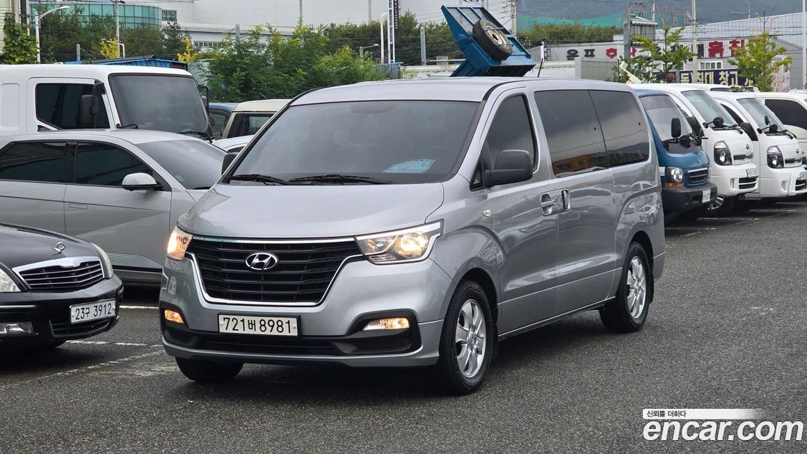 Hyundai Starex 2019
