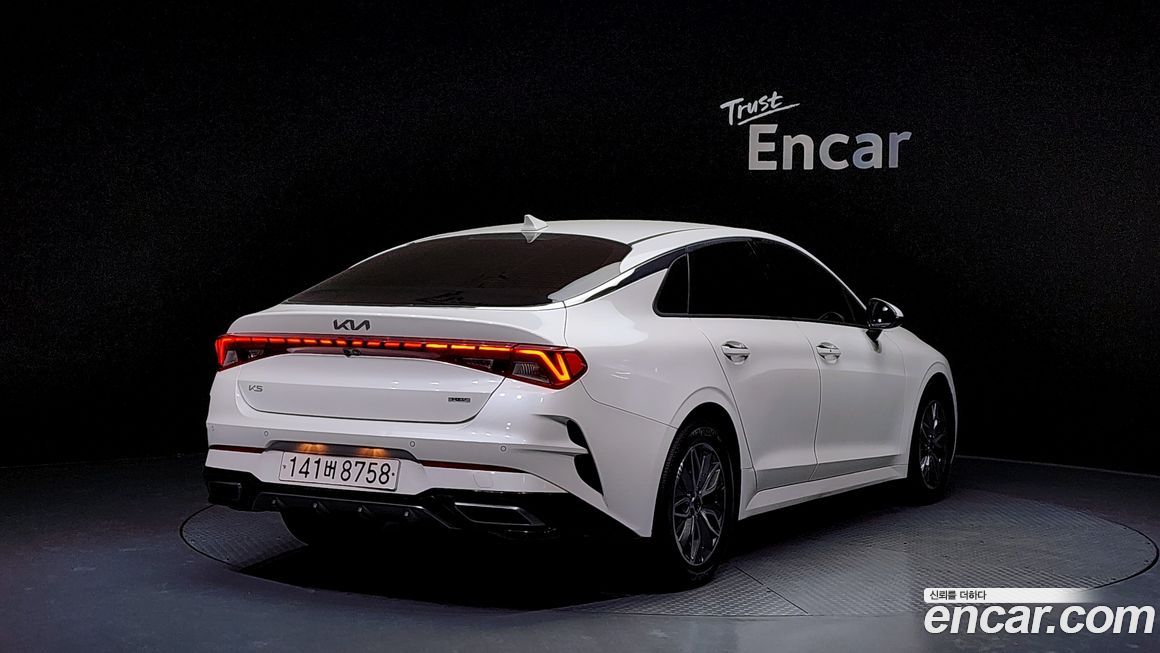 Kia K5 2023