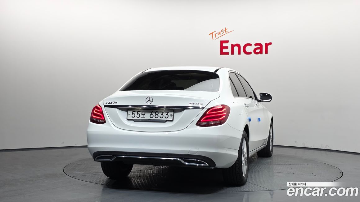 Mercedes-Benz C-Class 2016