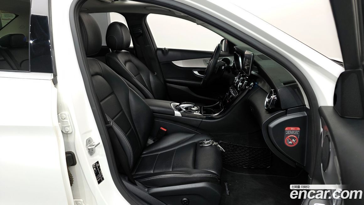 Mercedes-Benz C-Class 2016