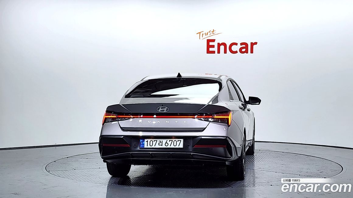 Hyundai AVANTE 2024