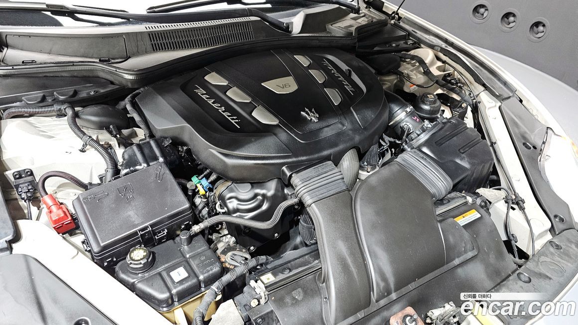 Maserati Quattroporte 2017