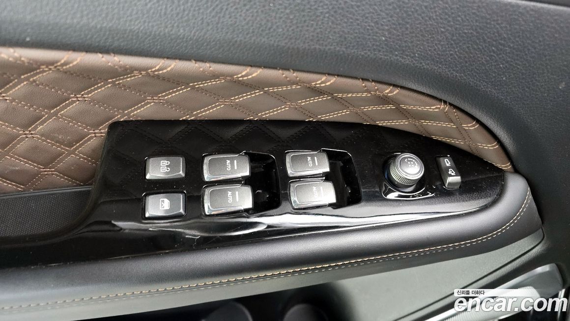 KG_Mobility_Ssangyong Rexton 2022