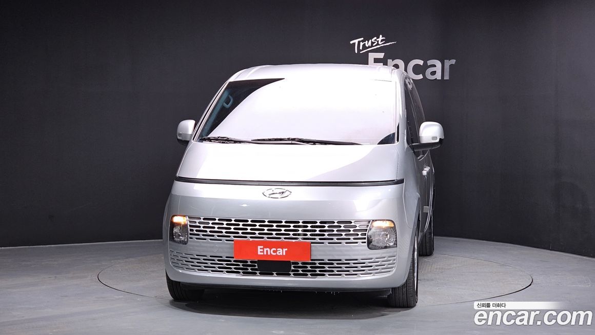 Hyundai Staria 2023