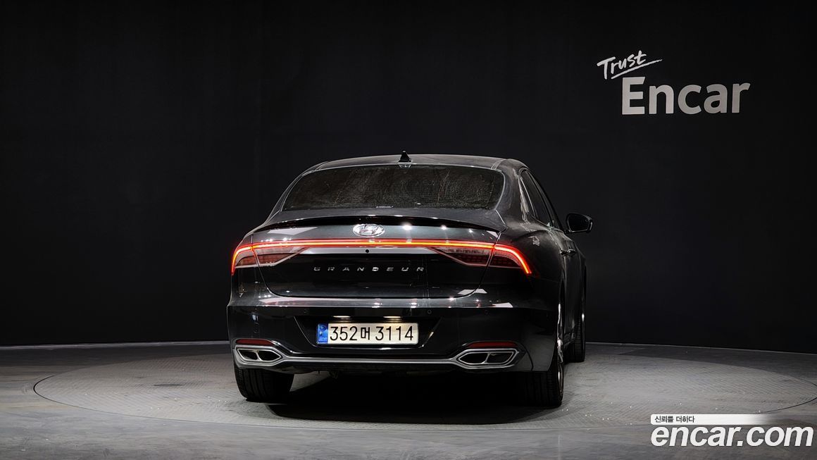 Hyundai Grandeur 2022