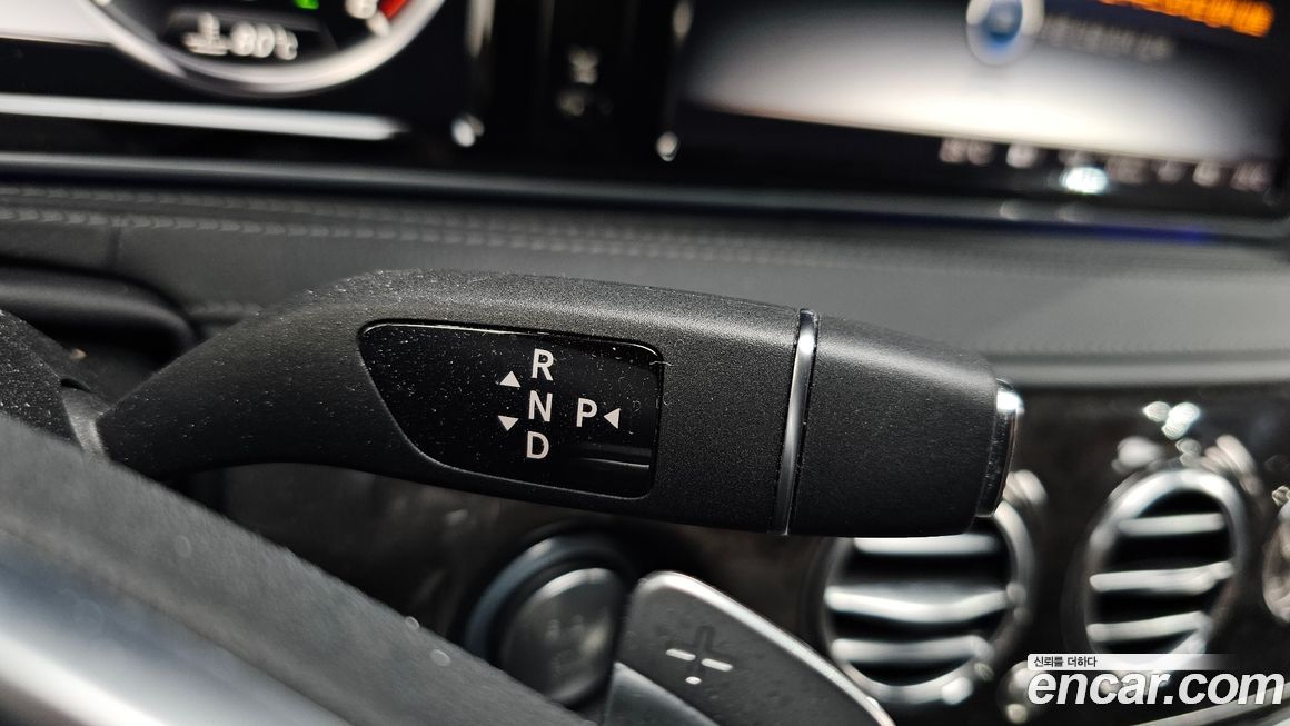 Mercedes-Benz S-Class 2015