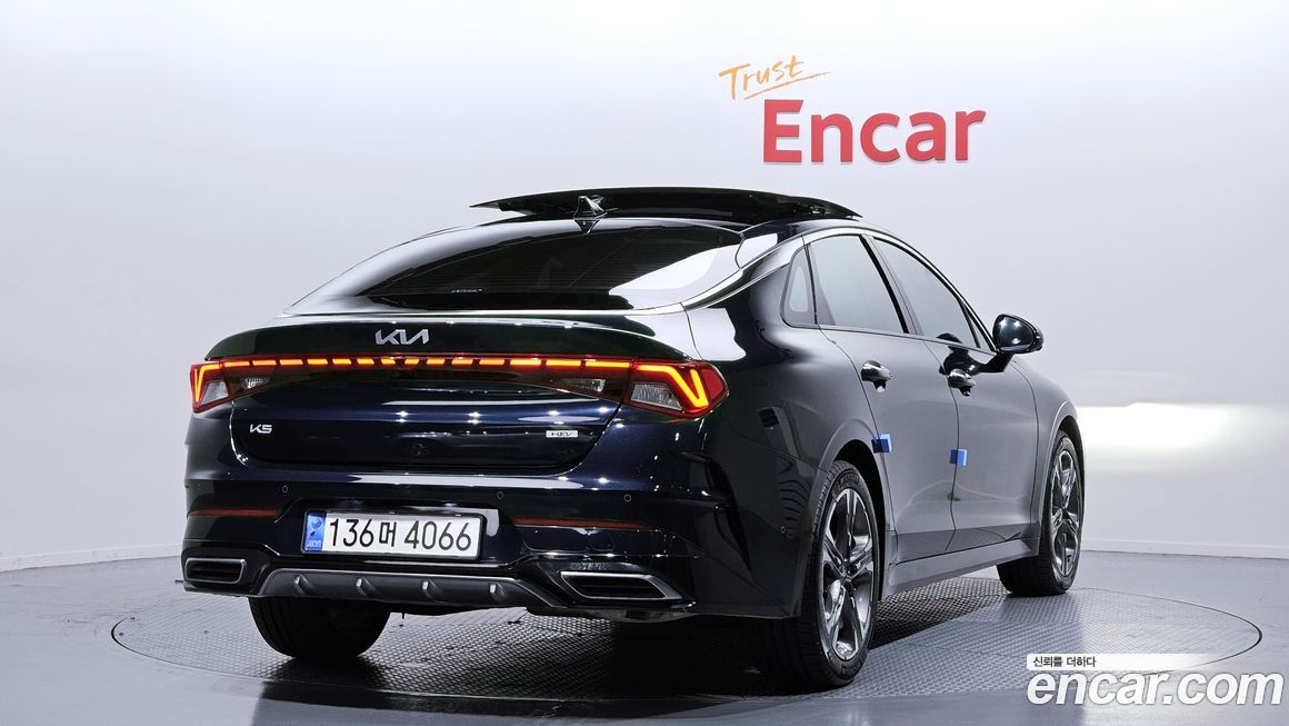 Kia K5 2023