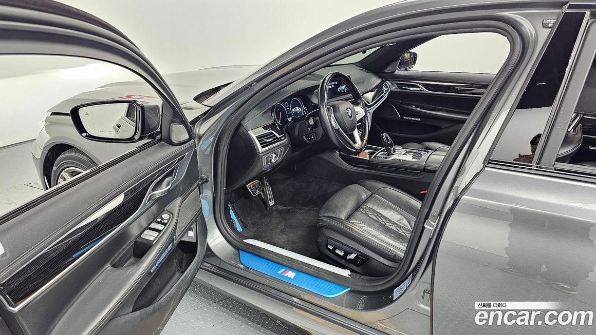 BMW 7-Series 2018