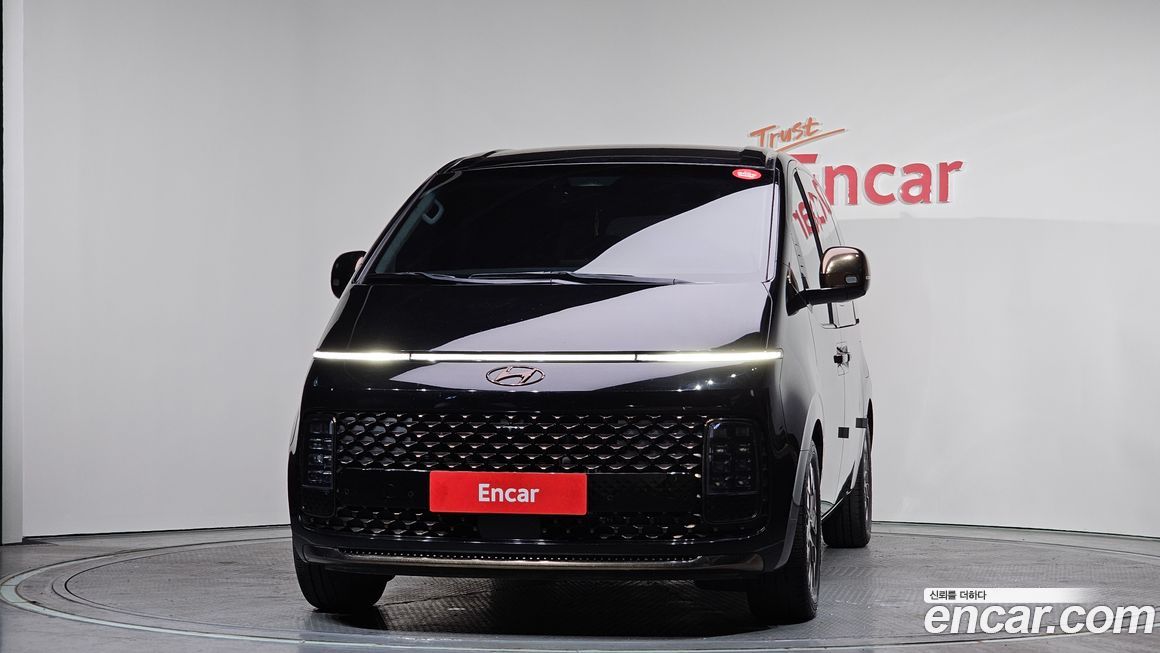 Hyundai Staria 2023