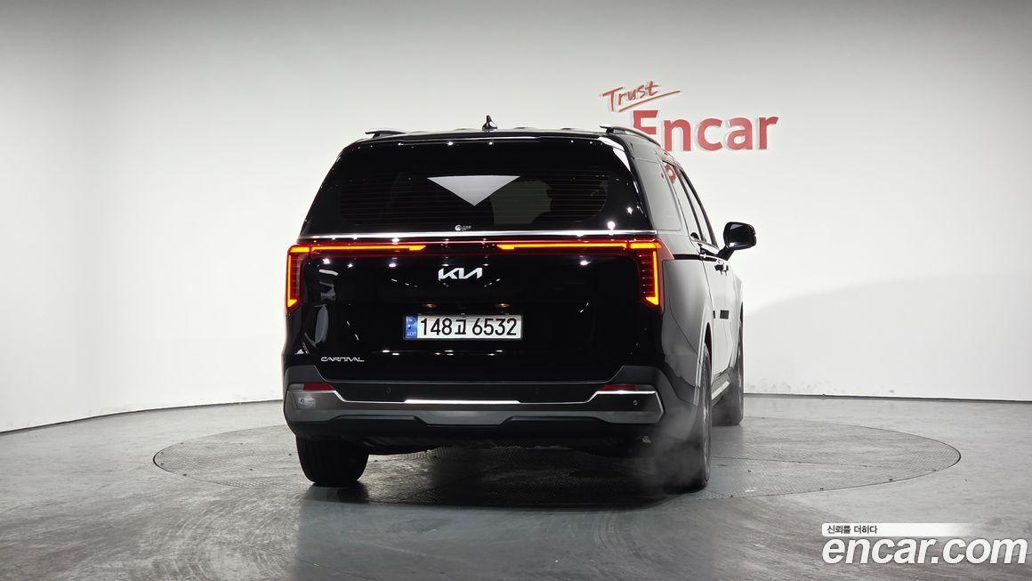 Kia Canival 2025