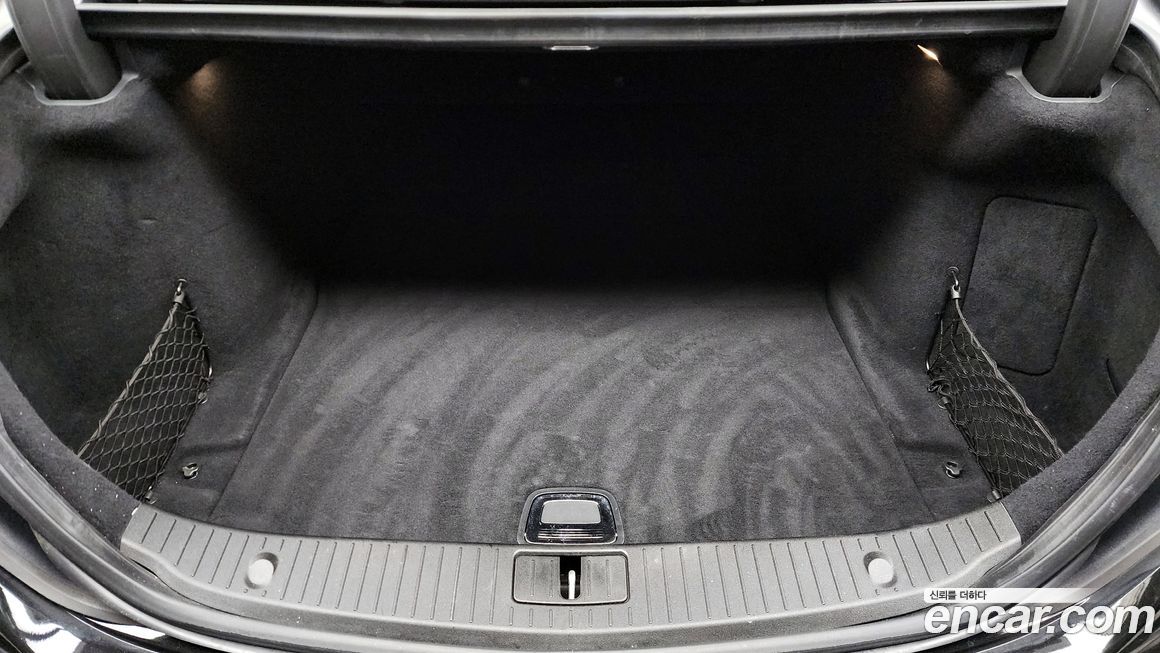 Mercedes-Benz S-Class 2014