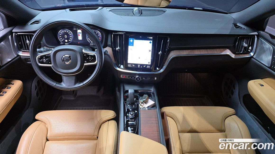 Volvo V60 2021