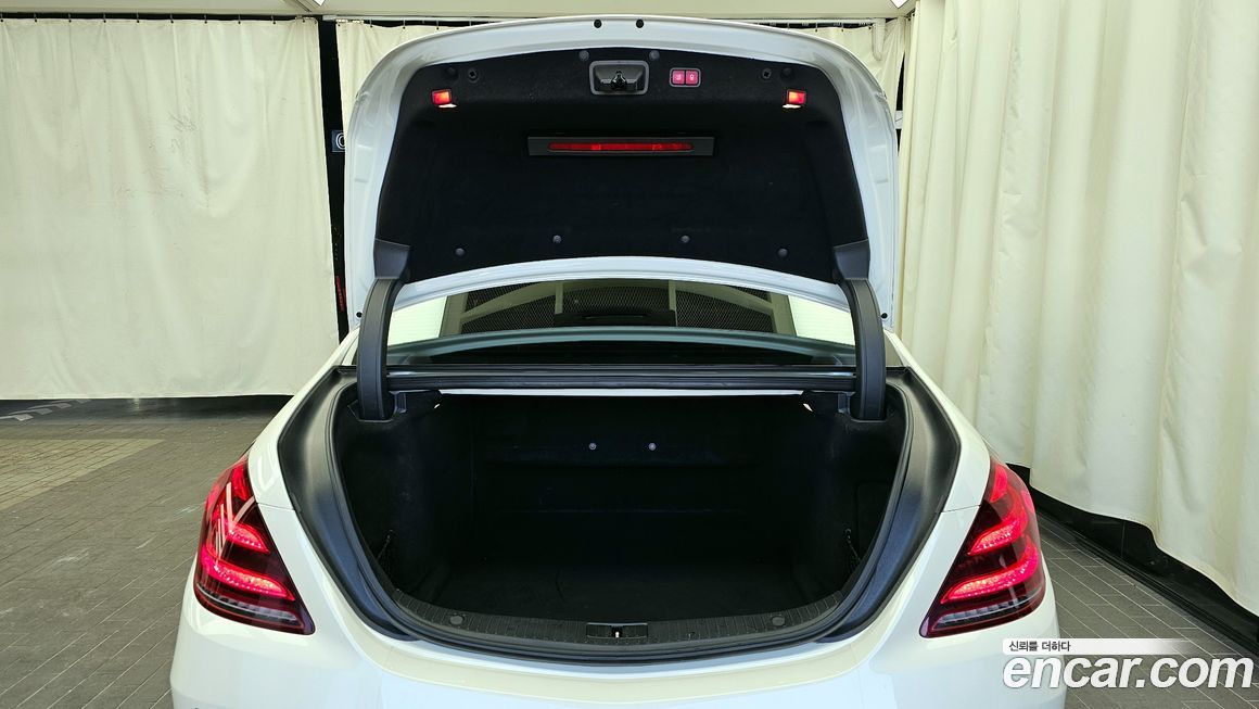 Mercedes-Benz S-Class 2018