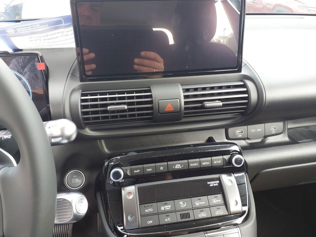 Hyundai INSTER 2025