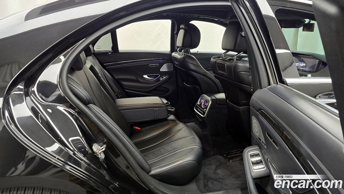 Mercedes-Benz S-Class 2019