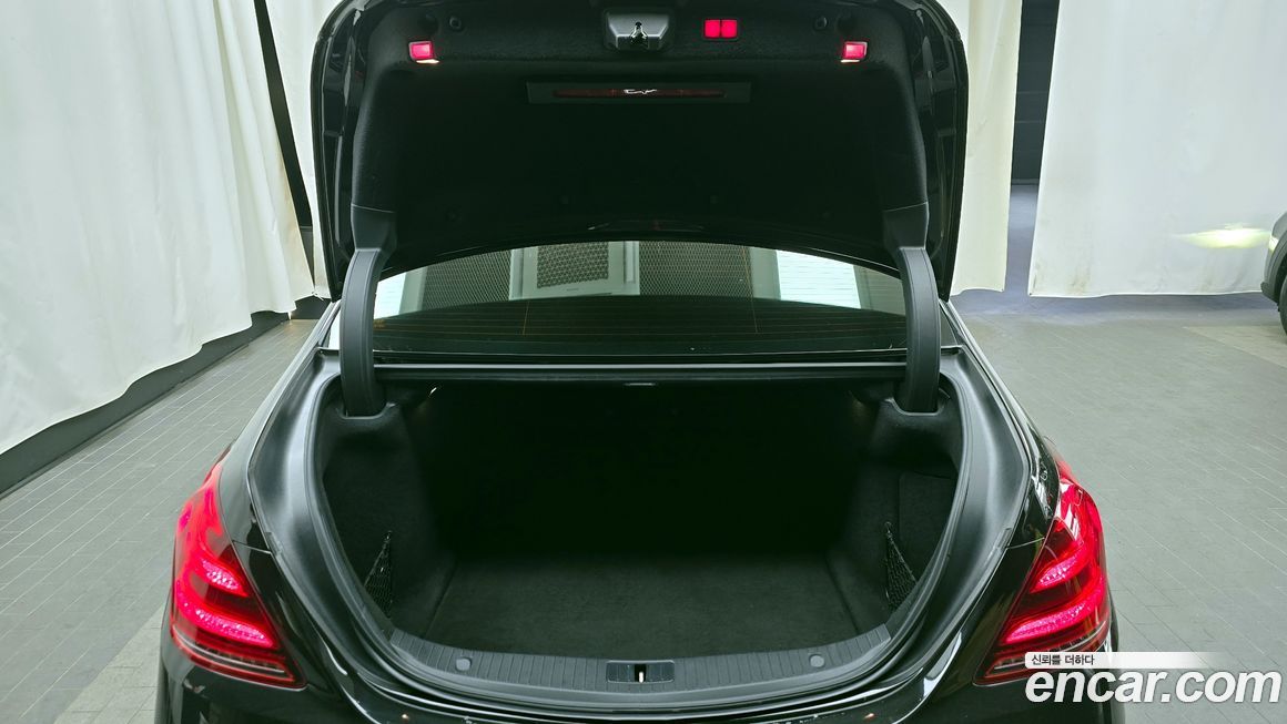 Mercedes-Benz S-Class 2019