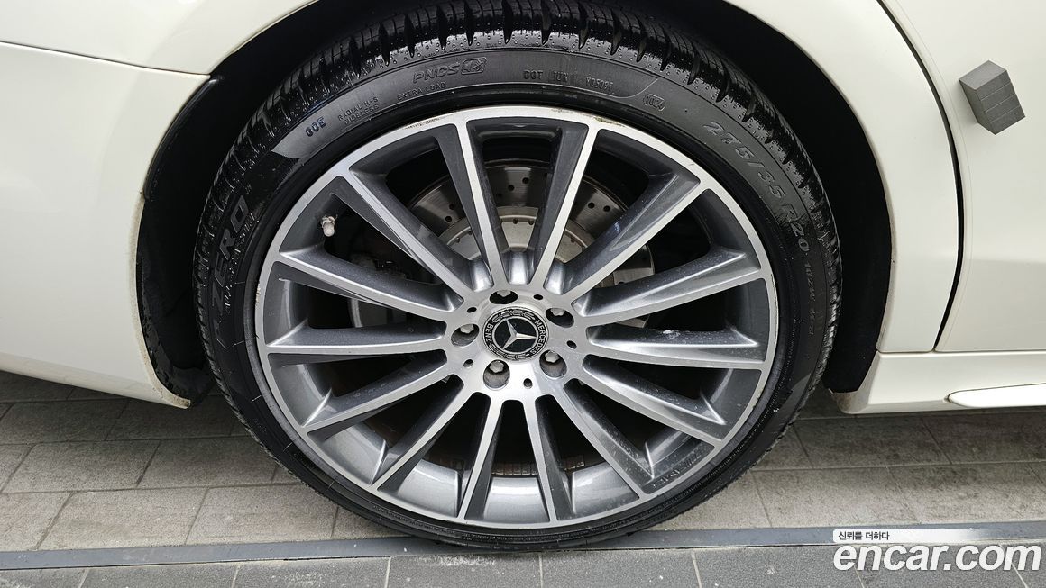 Mercedes-Benz S-Class 2018