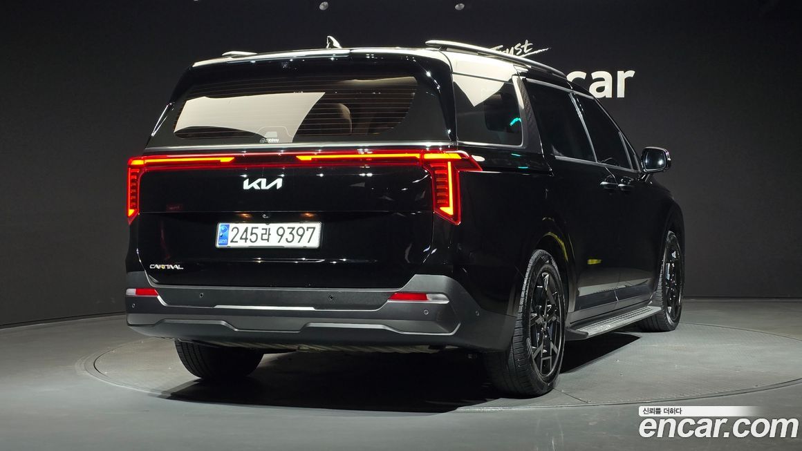 Kia Canival 2024