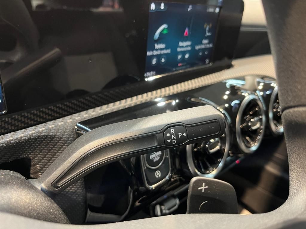 Mercedes-Benz CLA 180 2022