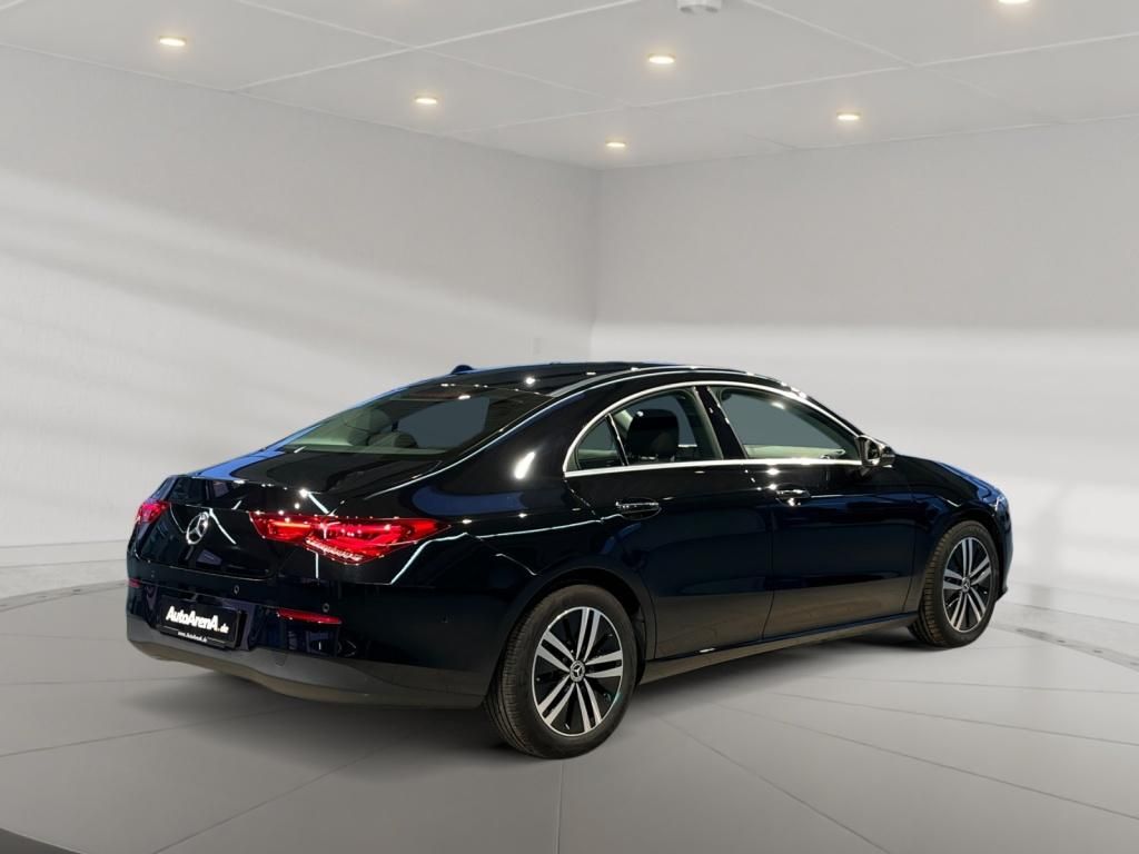 Mercedes-Benz CLA 180 2022
