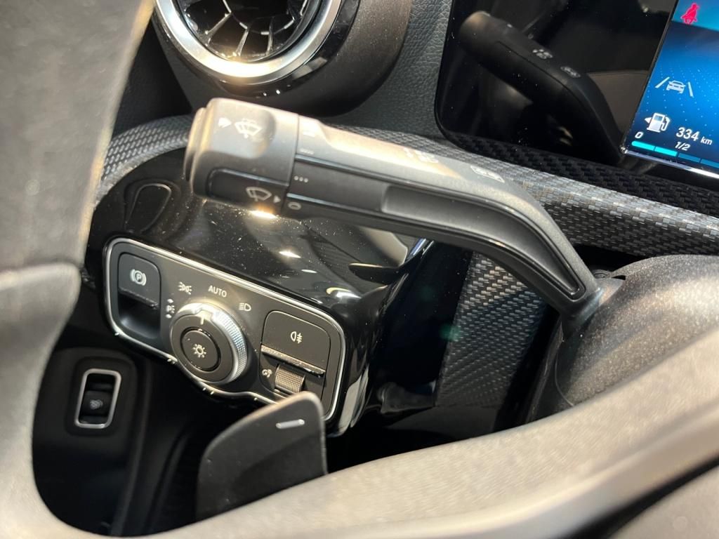 Mercedes-Benz CLA 180 2022