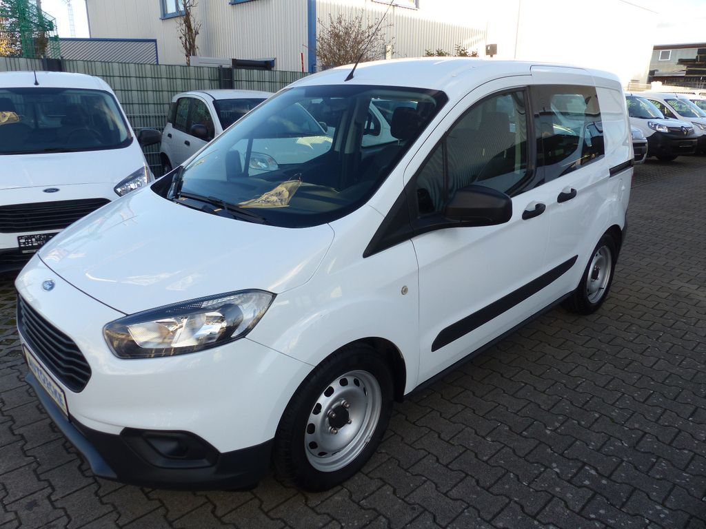 Ford Transit Courier 2020
