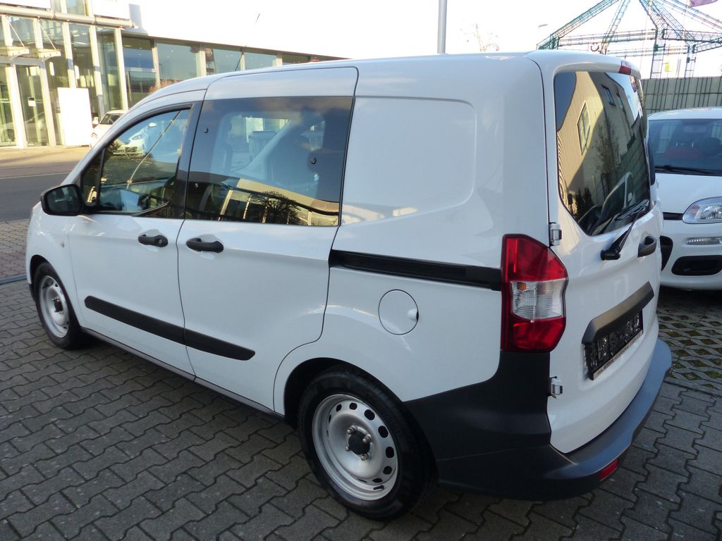 Ford Transit Courier 2020