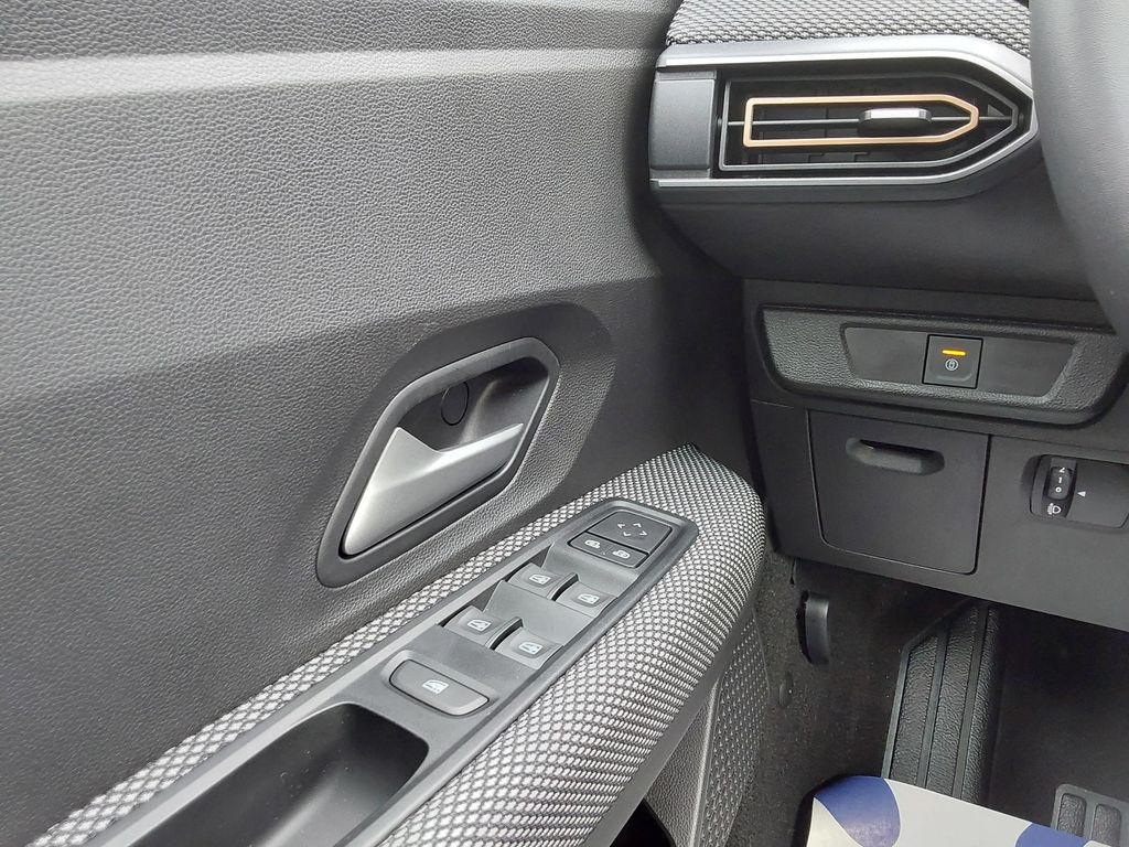 Dacia Sandero 2025