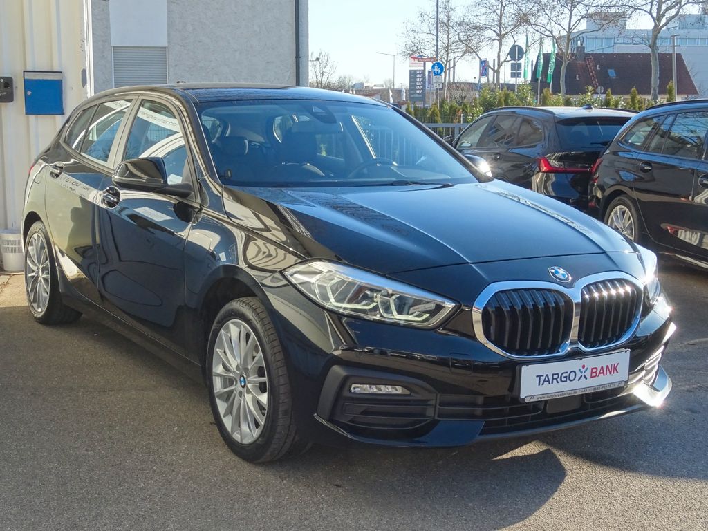 BMW 118 2022