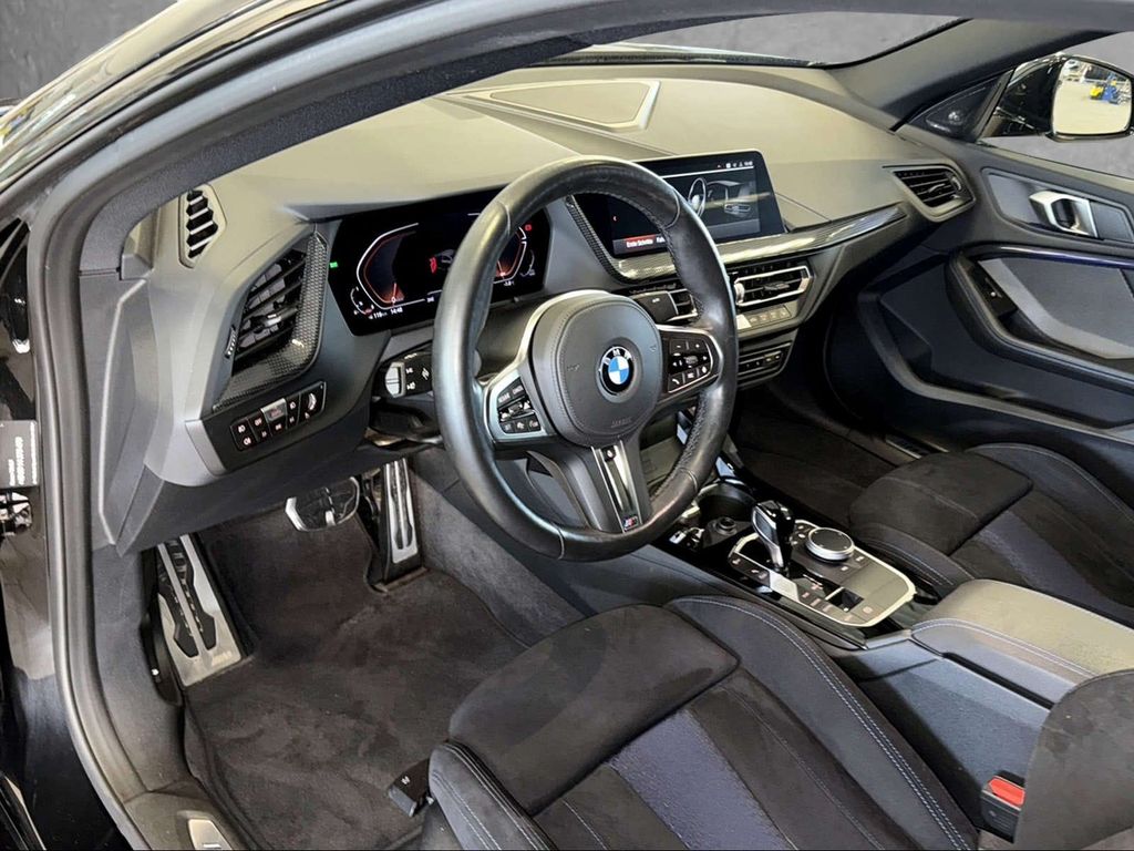 BMW 218 Gran Coupé 2024