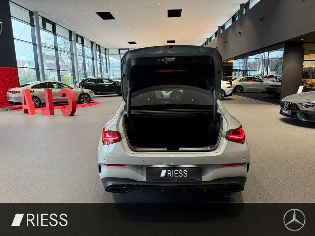 Mercedes-Benz CLA 200 2026