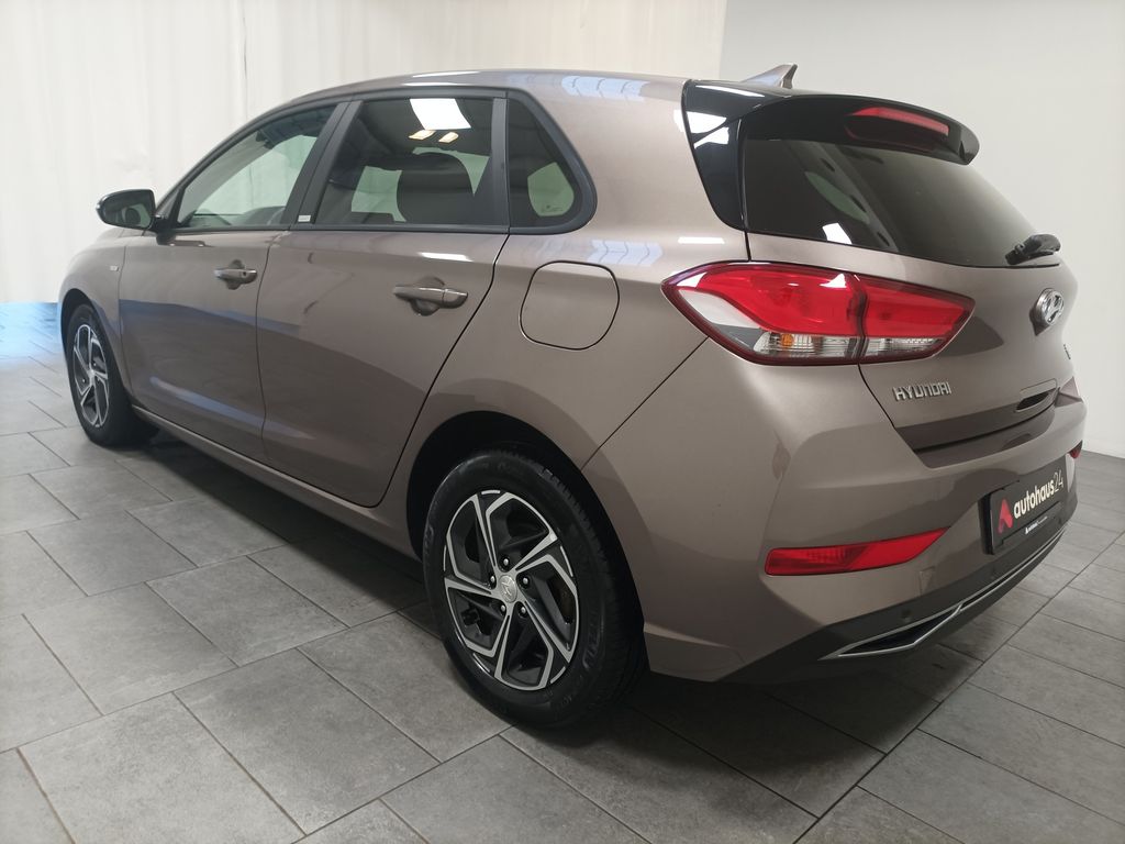Hyundai i30 2022