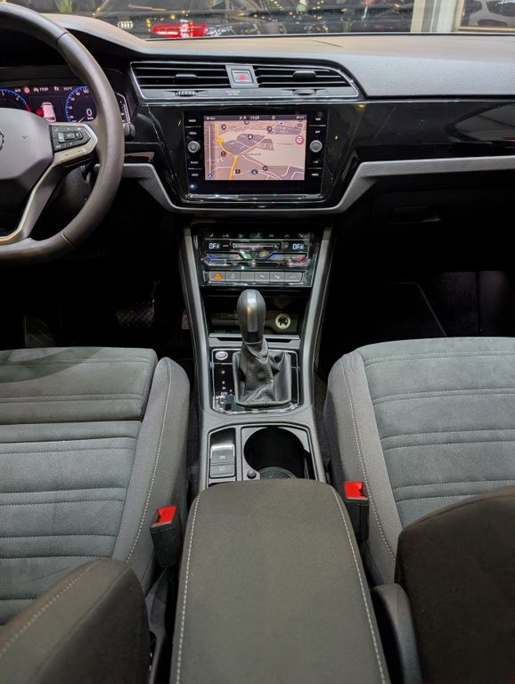 Volkswagen Touran 2025