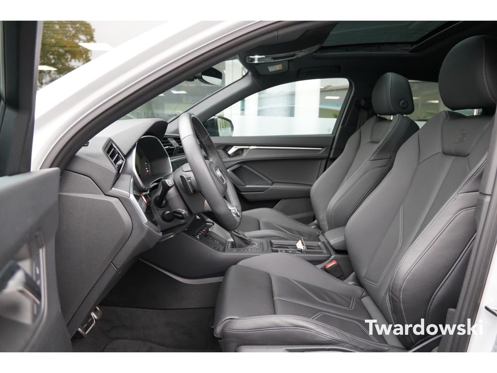 Audi Q3 2024