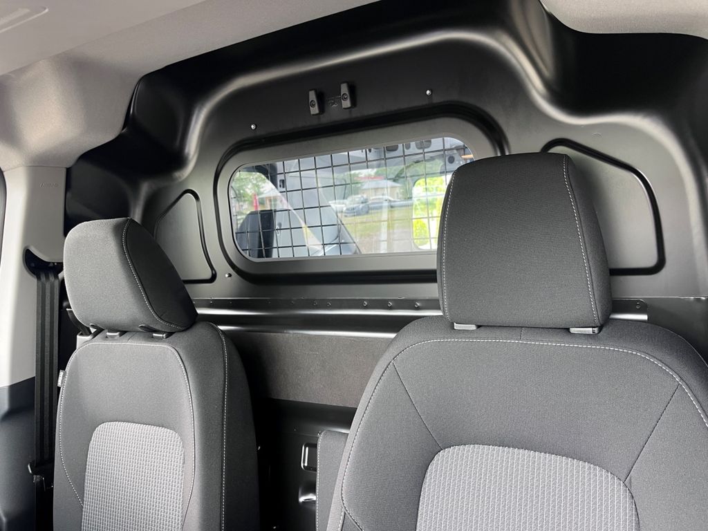 Ford Transit Courier 2025