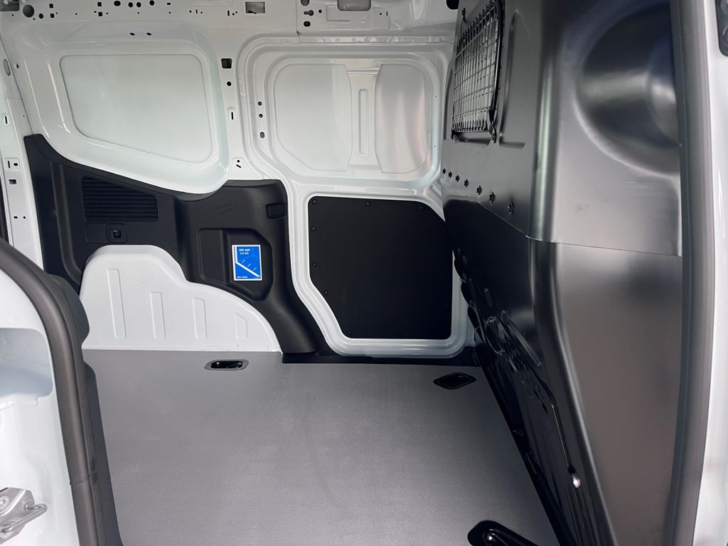 Ford Transit Courier 2025