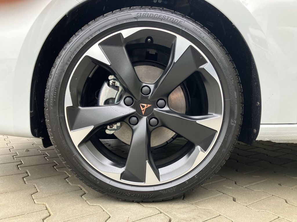 Cupra Leon 2025